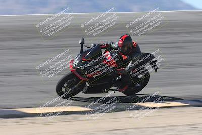 media/Oct-13-2025-Moto Forza (Mon) [[a66d839500]]/3-B Group/Session 2 (Bowl)/